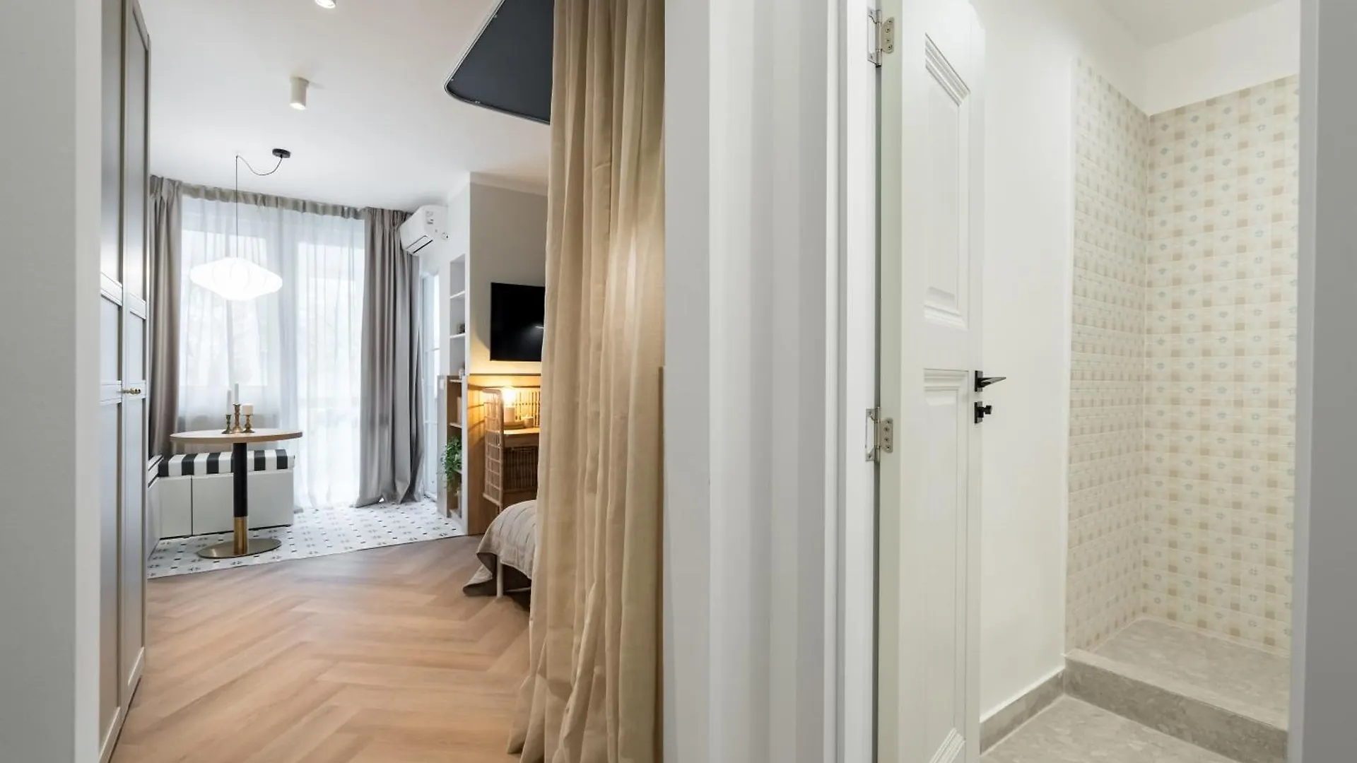 Ariel Studio Dristor Bucharest Apartment