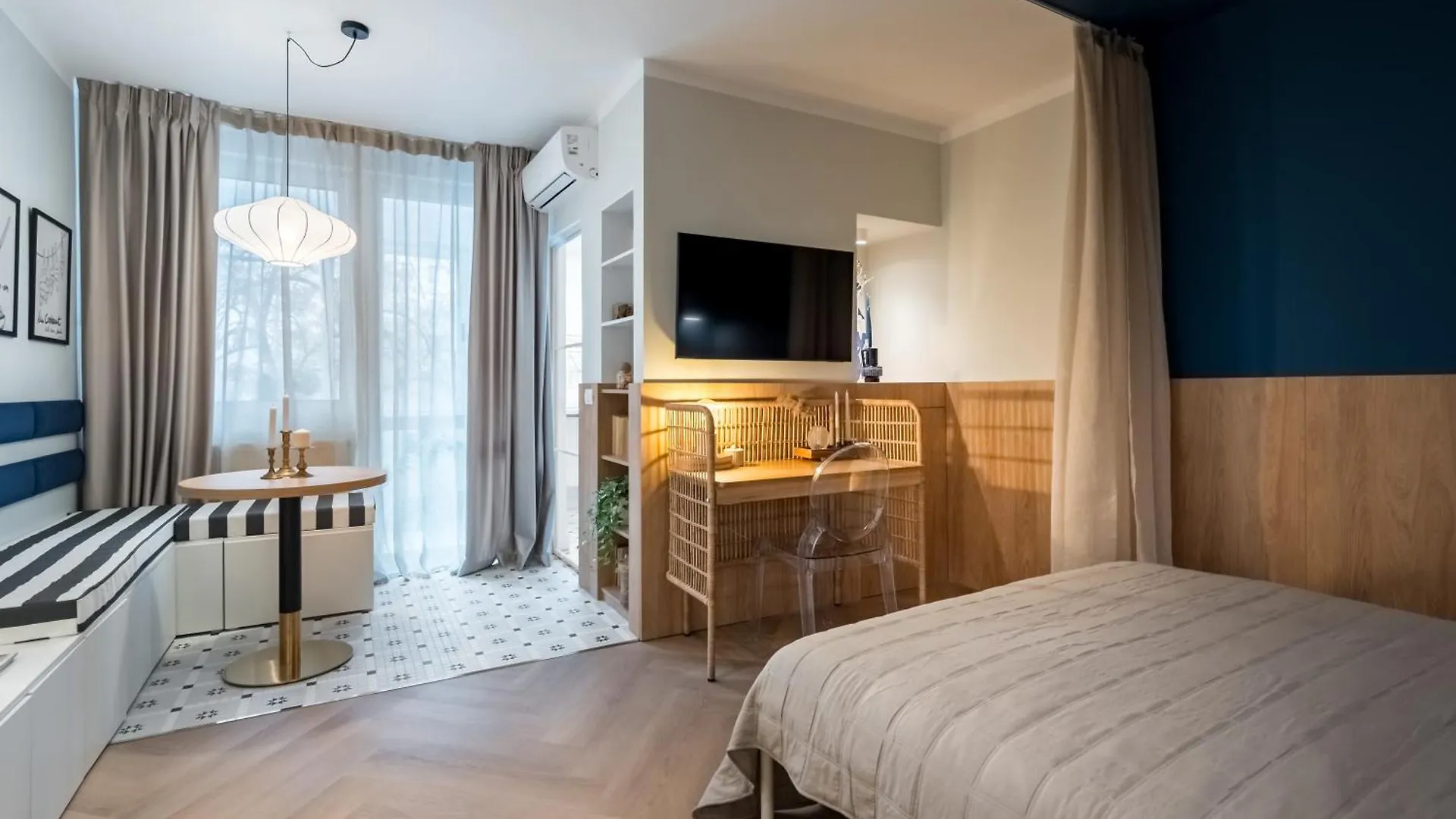 Apartment Ariel Studio Dristor Bucharest